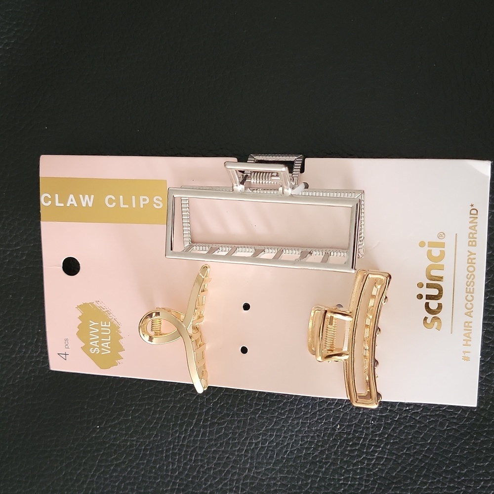 Scunci Hair Accessory. Claw Clips